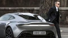 James Bond getting out of the DB10