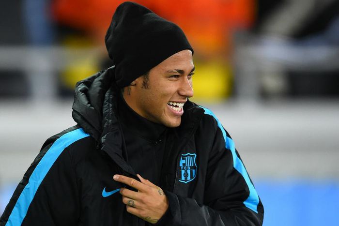 ___4499555___https:______static.pulse.com.gh___webservice___escenic___binary___4499555___2015___12___27___16___neymar-cropped_17xh7e9u1xfwp1qcmmpudefus7_2