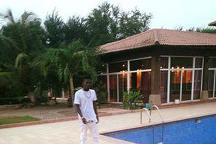 Shatta Wale  - Money Money (Prod. by Shatta Wale)