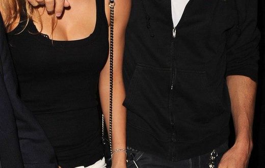 Enrique Iglesias and Anna Kournikova