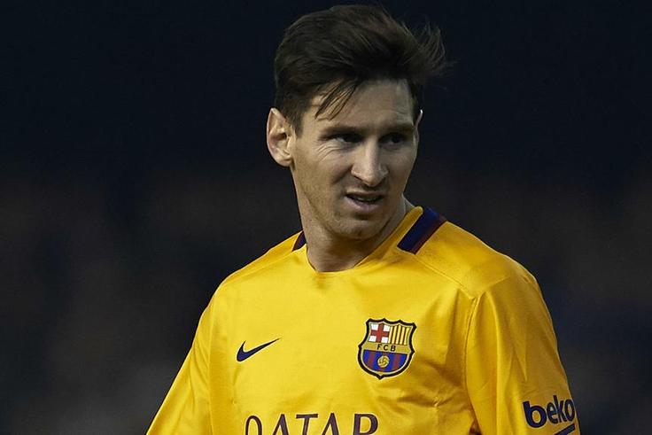 ___4492666___https:______static.pulse.com.gh___webservice___escenic___binary___4492666___2015___12___24___0___lionel-messi-cropped_10ovomps11i0x1s5yo8d2n9j5w