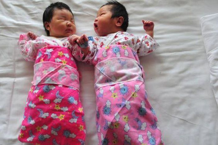 China abandons one-child policy after 35 years