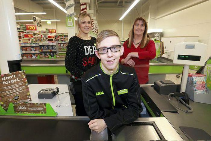 ___4475499___https:______static.pulse.com.gh___webservice___escenic___binary___4475499___2015___12___17___17___PAY-Tom-Stephens