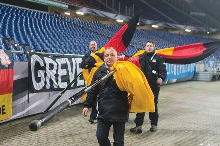 Bundesliga clubs beef up security after attacks, bomb scare