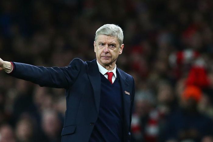 ___4491735___https:______static.pulse.com.gh___webservice___escenic___binary___4491735___2015___12___23___18___arsenewenger-cropped_fgmbwxp2d7g815tc2bg691box_1