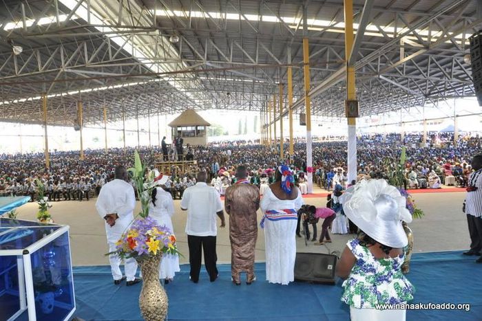 ___4498272___https:______static.pulse.com.gh___webservice___escenic___binary___4498272___2015___12___26___15___Nana-Addo-church