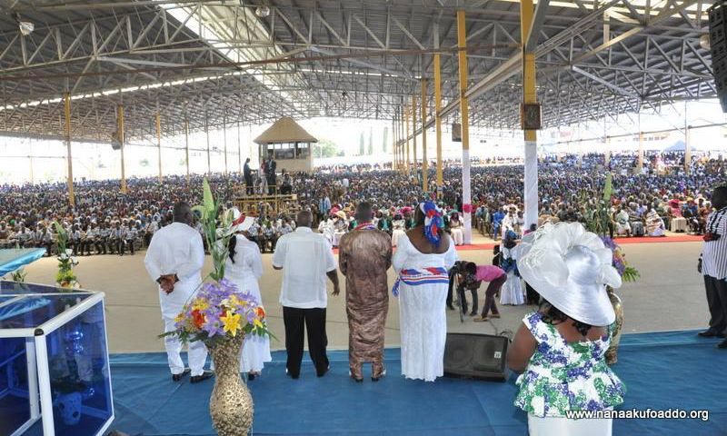 ___4498272___https:______static.pulse.com.gh___webservice___escenic___binary___4498272___2015___12___26___15___Nana-Addo-church
