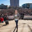 Holly Holm gets huge heroic welcome at home in New Mexico