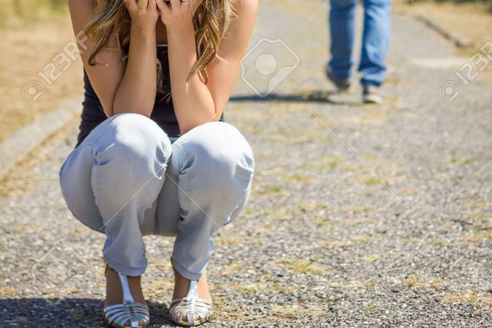 15 Things women do that turn men off