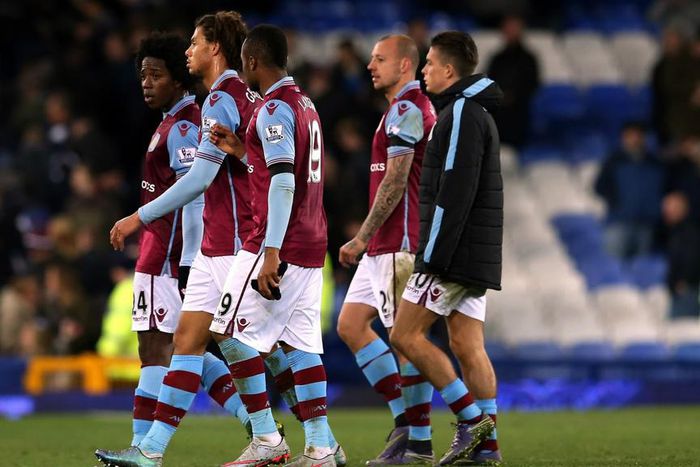 ___4447083___https:______static.pulse.com.gh___webservice___escenic___binary___4447083___2015___12___10___13___astonvilla-cropped_1108vtewze5d31gednqn71v98u_2