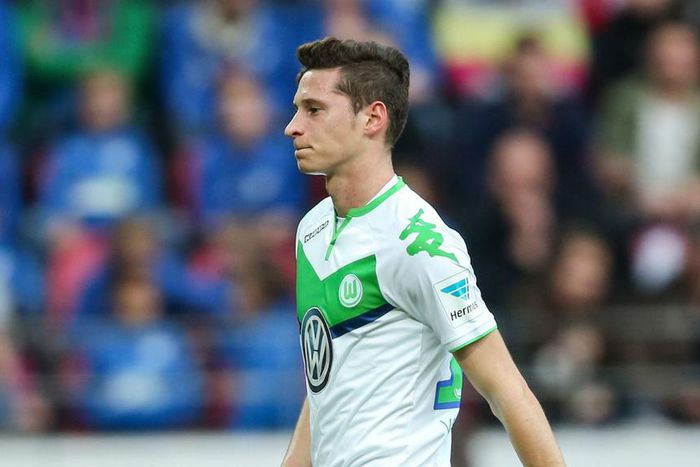 ___4424403___https:______static.pulse.com.gh___webservice___escenic___binary___4424403___2015___12___4___13___juliandraxler-cropped_3c7w3ga6m7yy1armbg7ny13ys