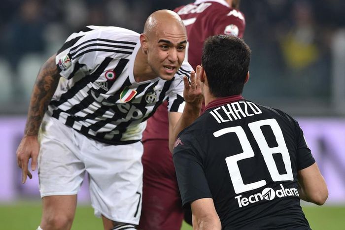 ___4471870___https:______static.pulse.com.gh___webservice___escenic___binary___4471870___2015___12___22___7___simonezaza-cropped_kbone158zt161a8le04c3bqn9