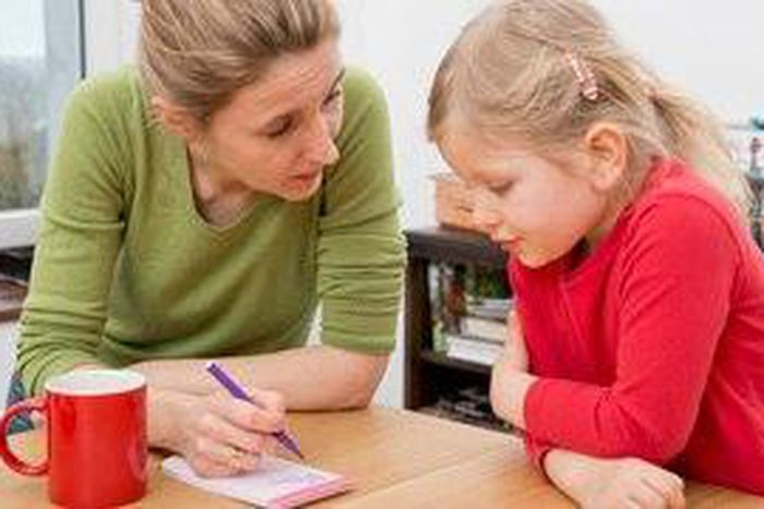 There are many ways you can save money whilst also eating a healthy, balanced diet.