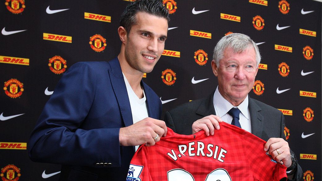 4. Robin van Persie (Arsenal to Manchester United)