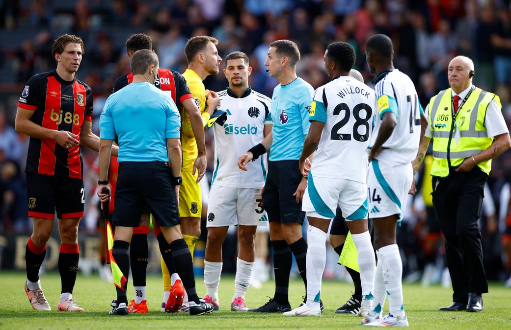 Outtara 'handball' - Bournemouth 1-1 Newcastle, 25 August