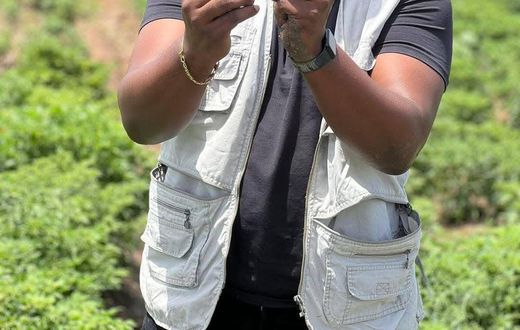 John Dumelo