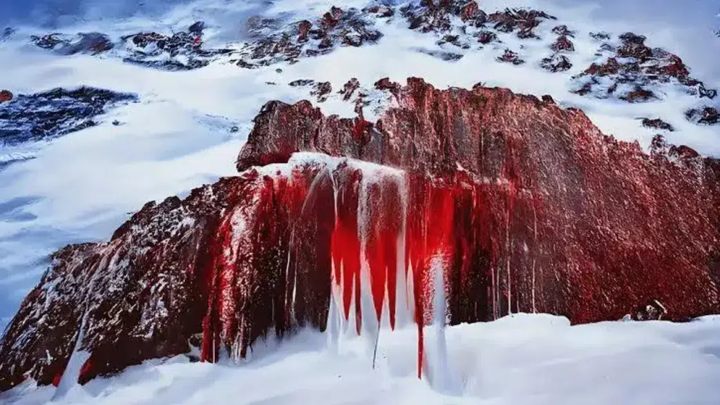 10 mysterious places in the world that scientists still can't fully explain