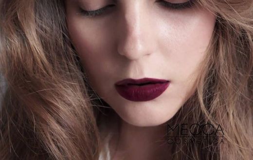 Stained lip look