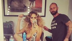 Chrissy Teigen disobeys Instagram in boobs seflie