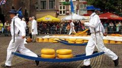 ___4213865___https:______static.pulse.com.gh___webservice___escenic___binary___4213865___2015___9___29___19___li-dutch-cheese-coanri-rita