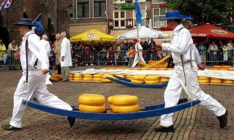 ___4213865___https:______static.pulse.com.gh___webservice___escenic___binary___4213865___2015___9___29___19___li-dutch-cheese-coanri-rita