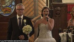 Tøsse singing as she walked down the aisle