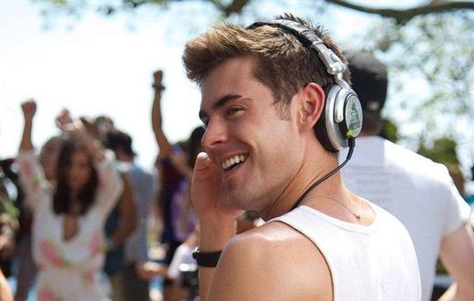 Zac Efron in 'We Are Your Friends'