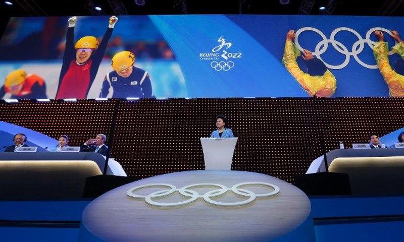 ___4030634___https:______static.pulse.com.gh___webservice___escenic___binary___4030634___2015___7___31___15___150731164333-olympic-bid-liu-delievers-speech-exlarge-169