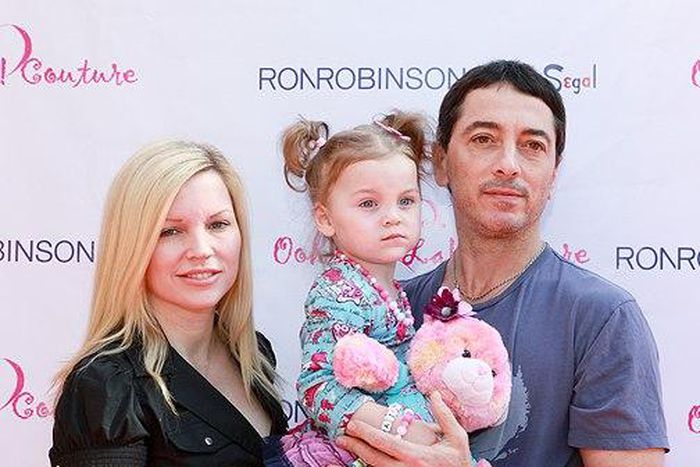 Scott Baio with wife, Renee and daughter, Bailey