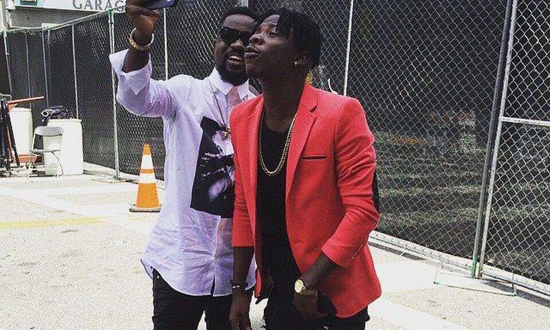(From left to right) Sarkodie and Stonebwoy