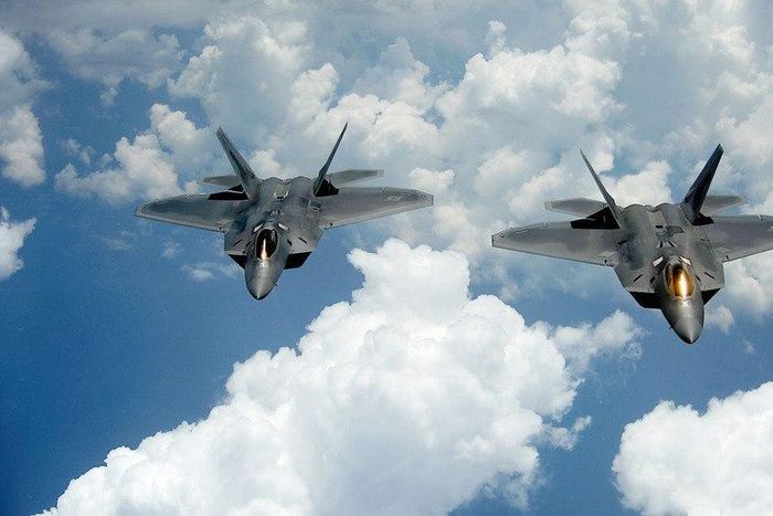 Airforce F-22-Raptors-(This picture is for illustrative purposes).
