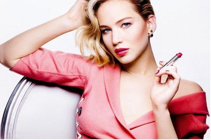 Hollywood actress, Jennifer Lawrence, fronts for Dior lipstick Addict ad