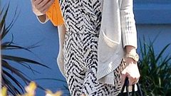 Jessica Biel flaunts post baby body in Los Angeles