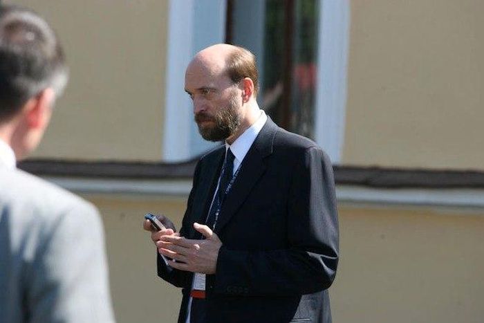 Tycoon Pugachev says has plan to freeze Russian assets