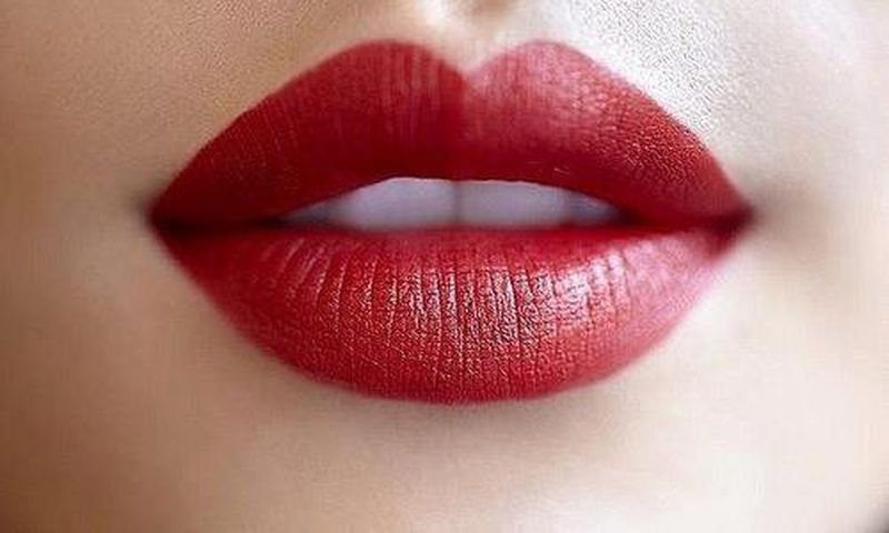 Making your lipstick last