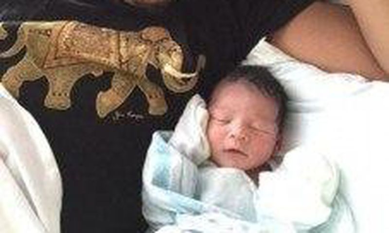 Terrence Howard enjoys a quiet time with Qirin Love