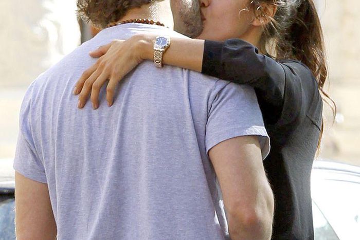 Bradley Cooper kisses Irina Shayk in London