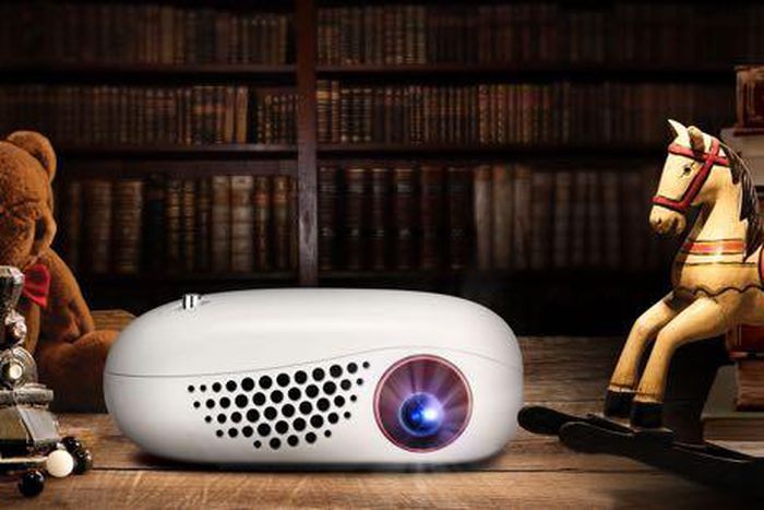 LG's new tiny projector