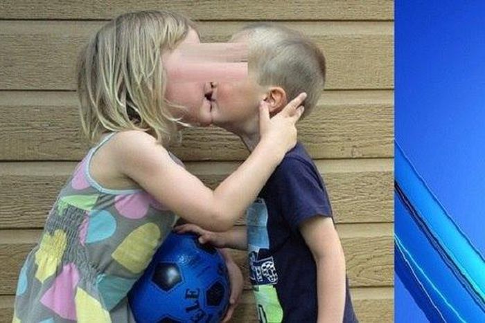 Kissing Kids