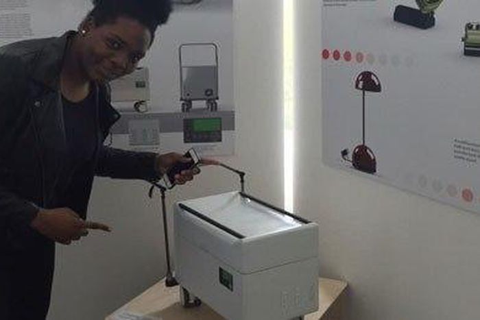 Jaiyeola Oduyoye proudly displaying her invention