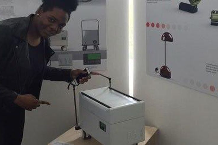Jaiyeola Oduyoye proudly displaying her invention