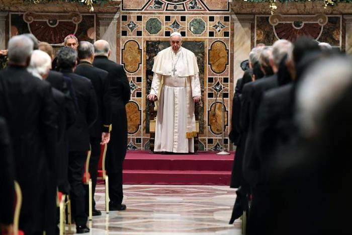 The pontiff decried "a general lack of trust (and) a crisis of credibility in international political life"