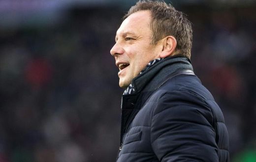 Hanover 96 sacked Andre Breitenreiter as head coach on Sunday after going eight straight Bundesliga games without a win