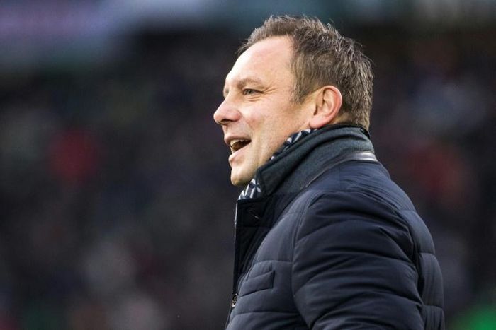 Hanover 96 sacked Andre Breitenreiter as head coach on Sunday after going eight straight Bundesliga games without a win