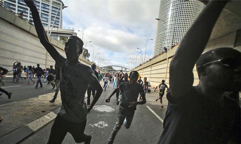Israeli Ethiopian protest against racism turns violent