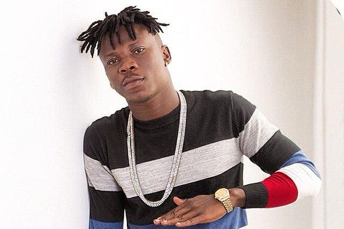 Ghanaian singer Stonebwoy beat Yemi Alade to the BET award.