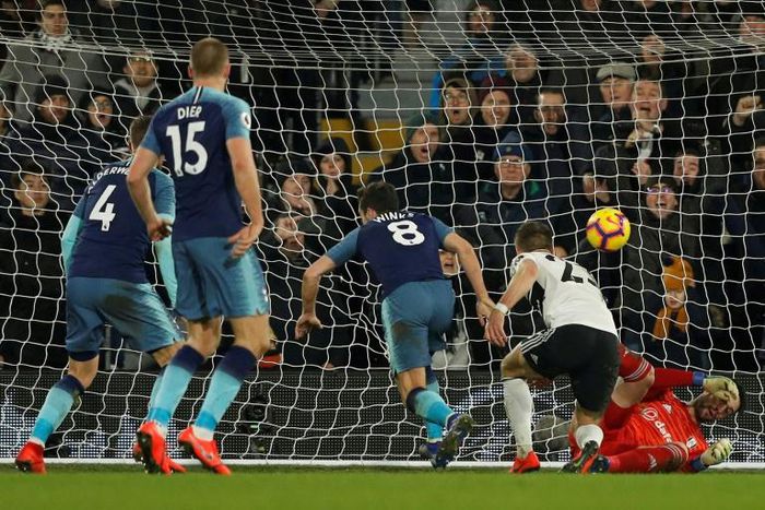Harry Winks scored Tottenham's winner in a 2-1 win at Fulham