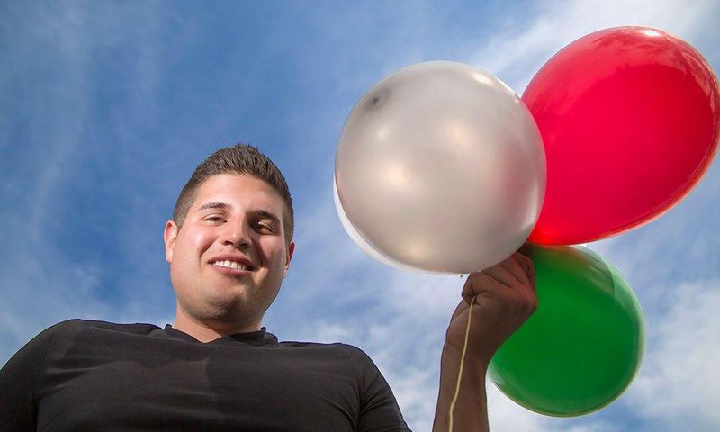 ___3948859___https:______static.pulse.com.gh___webservice___escenic___binary___3948859___2015___7___7___18___0706_balloon_man_video
