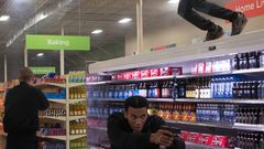 Watch Jesse Eisenberg, Kristen Stewart in new clip