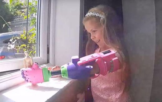 8 year old Isabella receives  a new 3D printed arm that will allow her to use two arms for the first time.